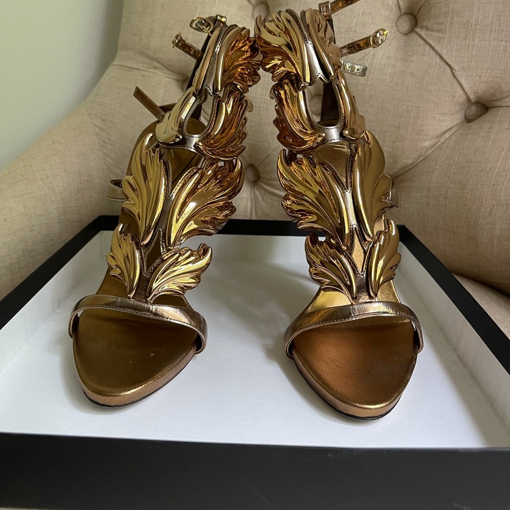 Gold Giuseppi Zanotti size 39 used